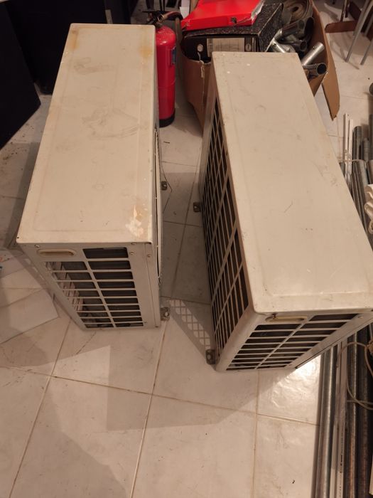 1  Ar Condicionado LG 19.000 BTU Quente e Frio