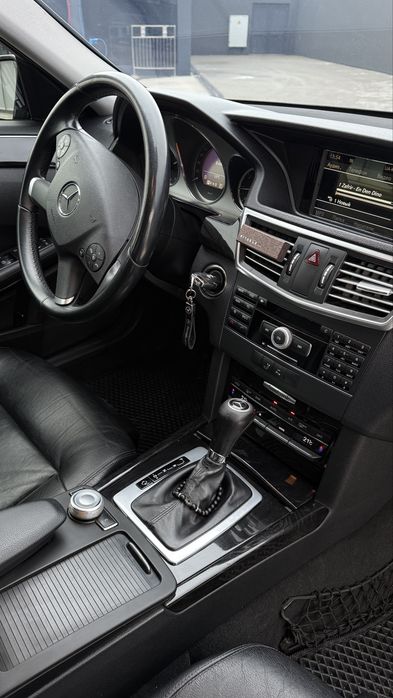Mercedes-Benz E-Class W212