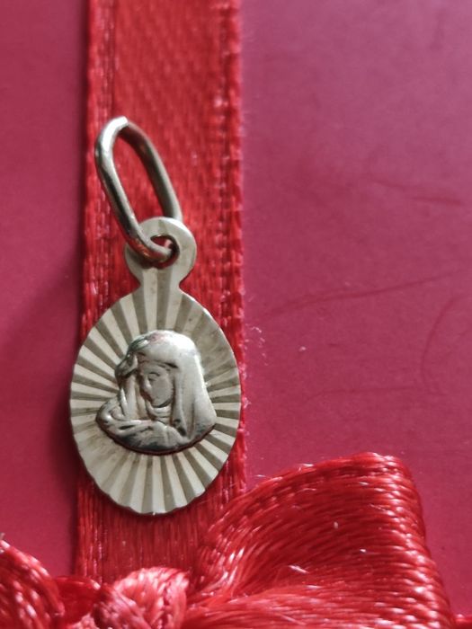 Wisiorek złoty 585.