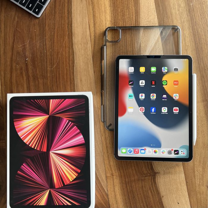 iPad Pro 11 M1 3gen 128GB Wi-Fi + Cellular + Apple Pencil 2 - jak nowy