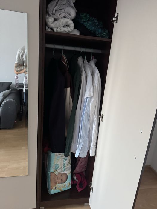 Zestaw mebli 3 szafy, 2 szafki nocne i regał
