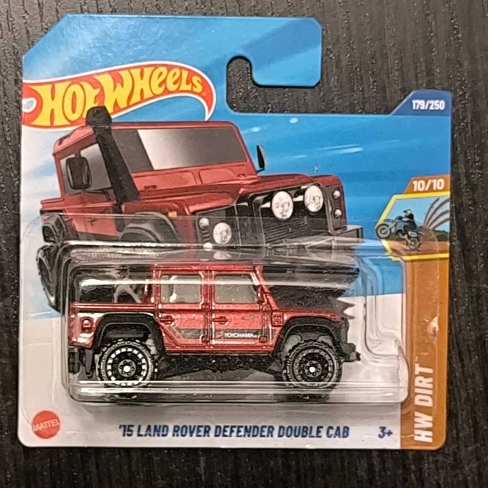 '15 Land Rover Defender Hot Wheels 2025 r. 179/250 JBB06-N521 nr1644