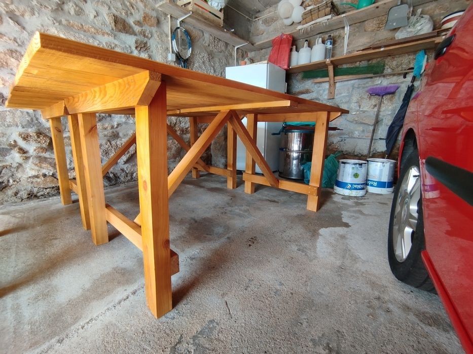 Bancos, mesa de jardim, esplanadas madeira, telheiros em madeira