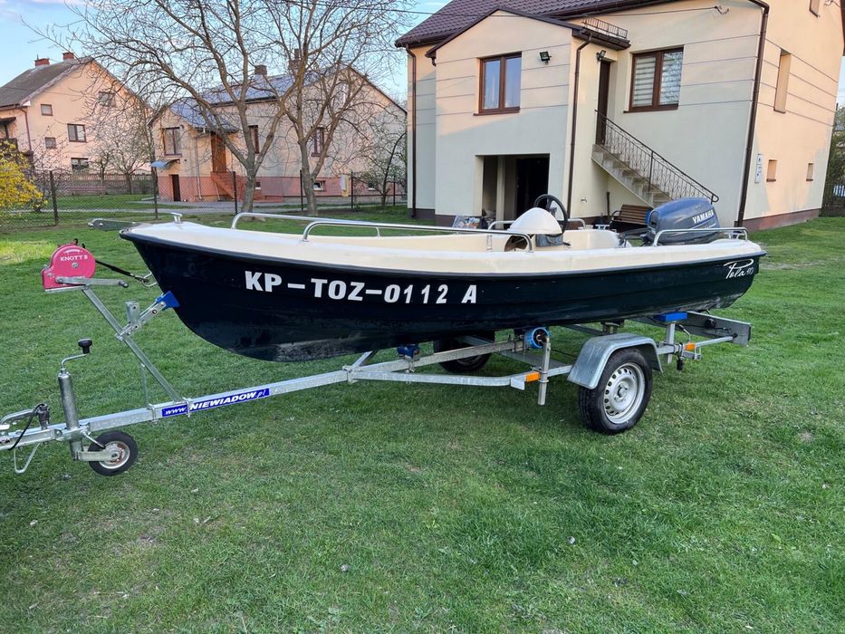 Łódź wędkarsko-rekreacyjna 410 + Yamaha 15KM + przyczepa + Garmin 9SV