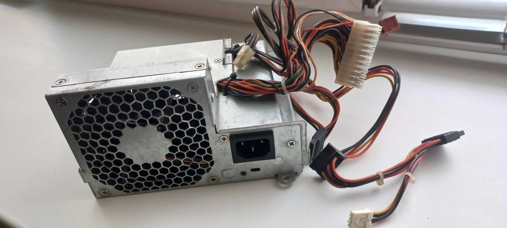 блоки живлення ARLT GPT400S ,HP DPS 240mb 3