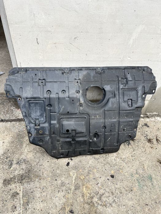 Защита Toyota Rav4 2.2 дизель 2013-2018 5141042080