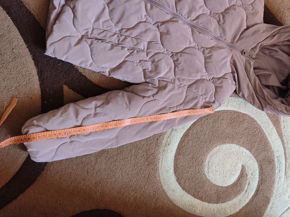 Куртка весняна для дівчинки