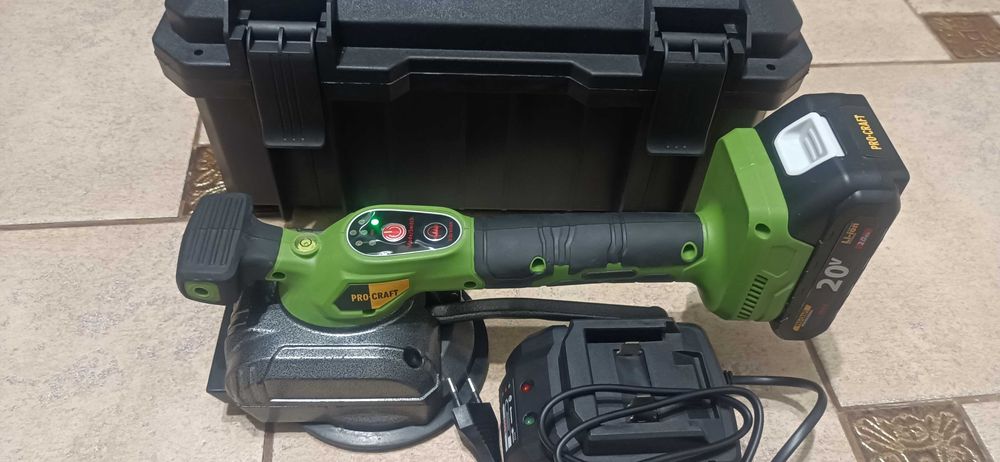 Procraft акумуляторна віброприсоска тушка