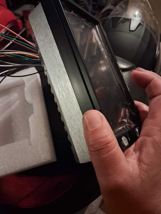 Vendo Auto radio 2 din novo