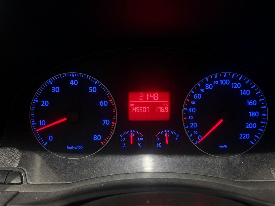 Volkswagen Golf V