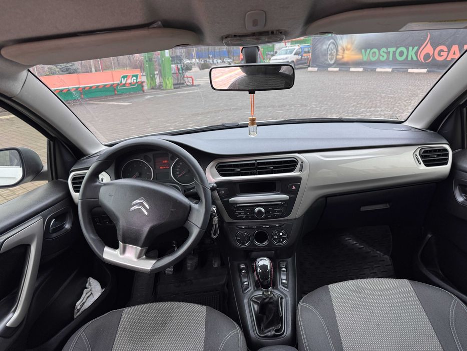 Citroen C-Elysee 2015.  1,6 дизель
