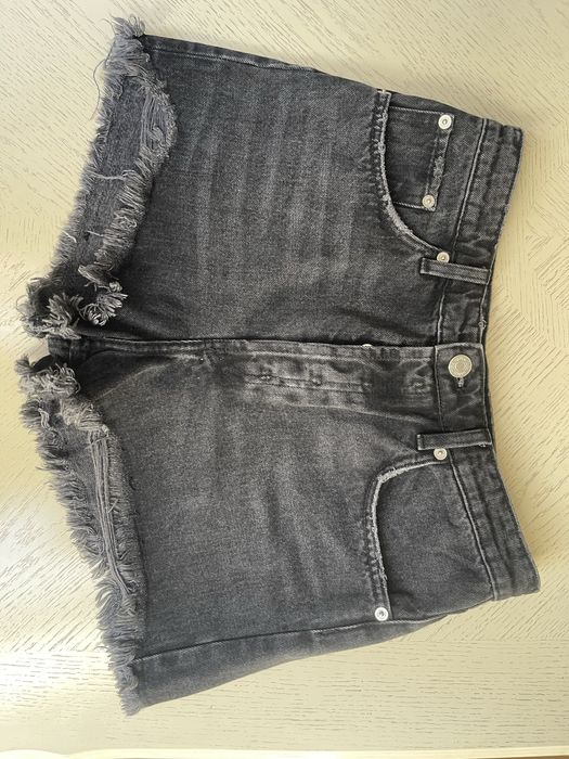 Джинсові шорти