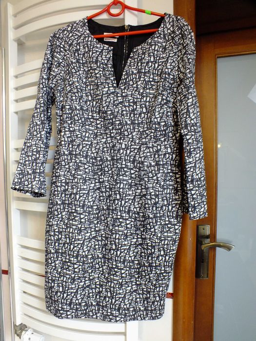 Sukienka czarno-biała