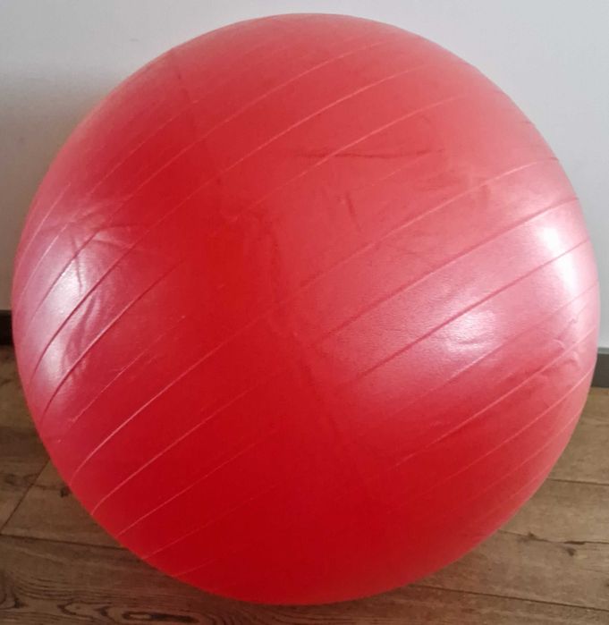 Piłka klasyczna Sveltus 65 cm