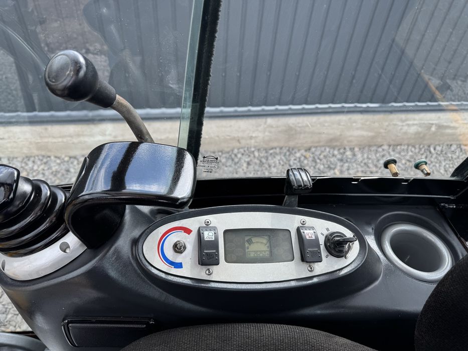Міні екскаватор JCB 1.6 тон