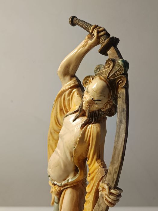 Estatueta samurai