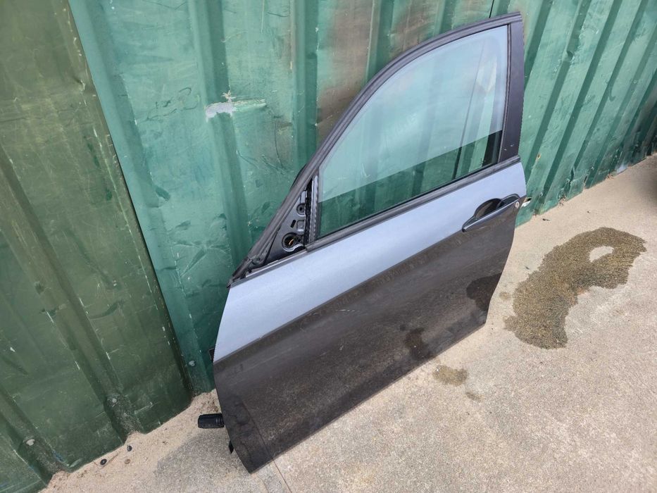 Porta frente esquerda BMW Serie 1 F20 F21. (2011 a 2018)