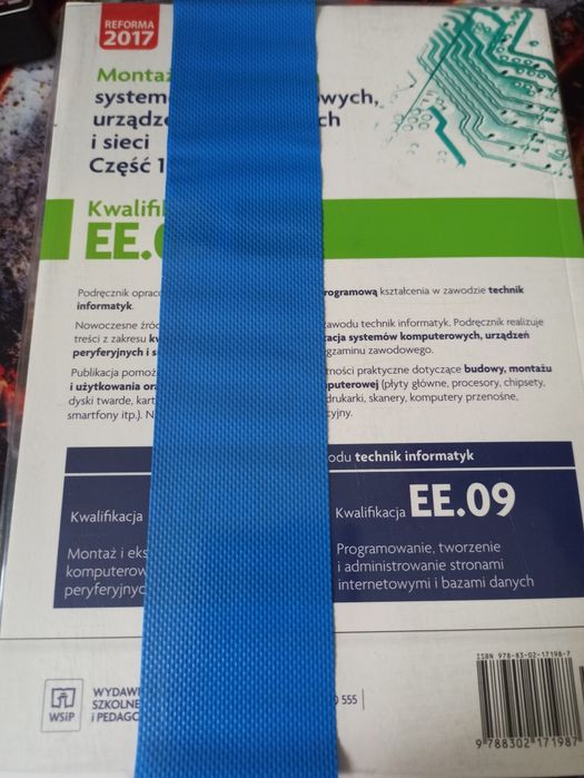 Podrecznik do nauki zawodu. Technik Informatyk. Montaż i eksploatacja.