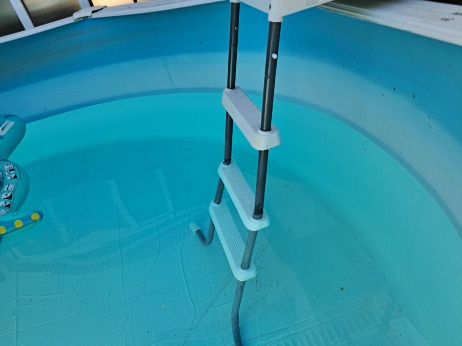 Escada para piscina