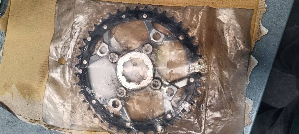 Aranha e prato Shimano
