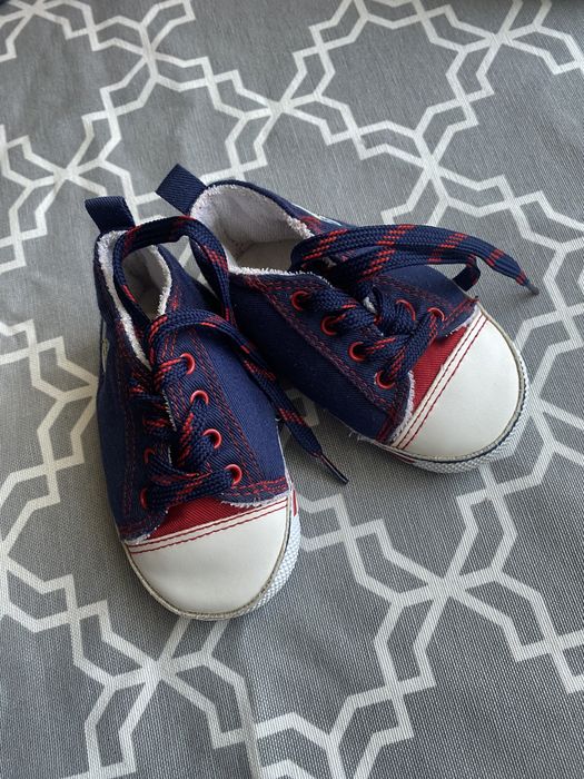 Пінетки взуття для малюків 0-9 місяців