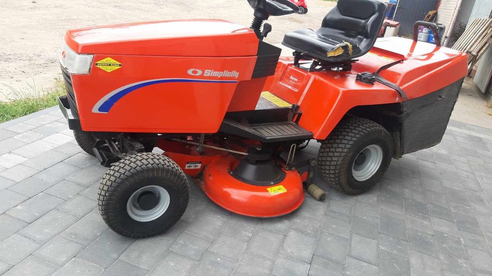 Traktorek kosiarka Simplicity Baron 22KM