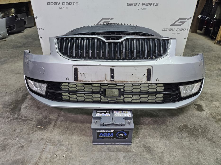 Бампер Skoda Octavia A7 Решітка Решётка Шкода Октавія 2014 5E0807221