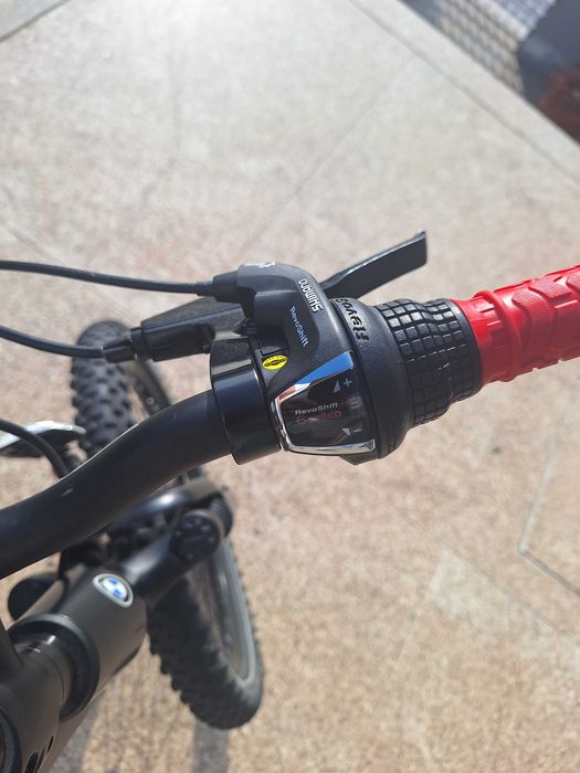 Bicicleta criança/ jovem BMW