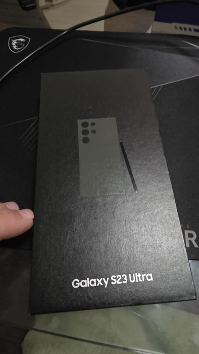Samsung Galaxy S23Ultra 12/512 snapdragon