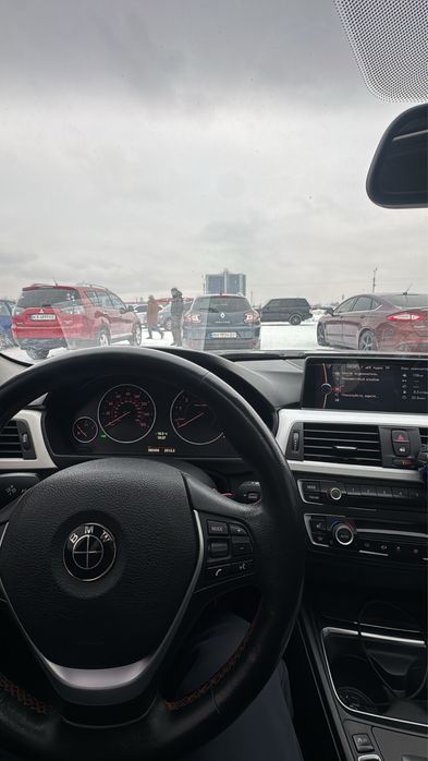 Терміново Bmw f30 328і x-drive