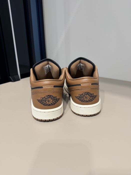 Кеды Nike Jordan 1 low размер 40,5