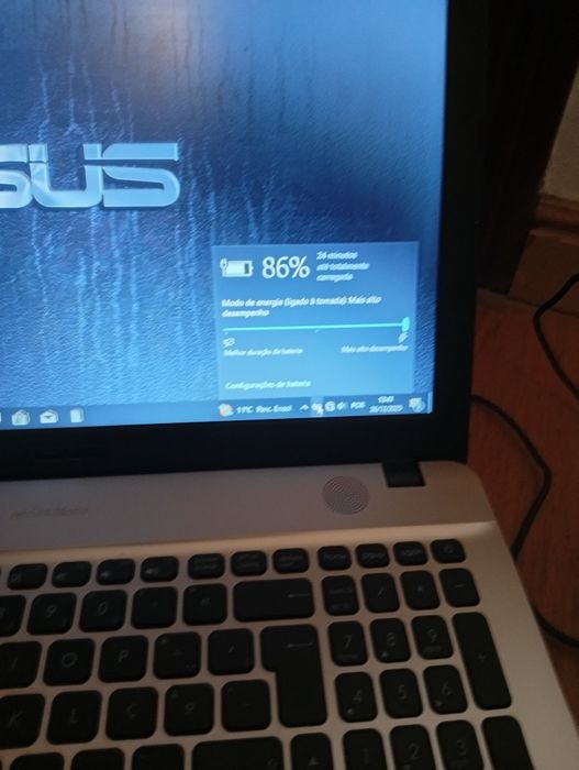 Portátil Asus i5 8 GB Windows 10