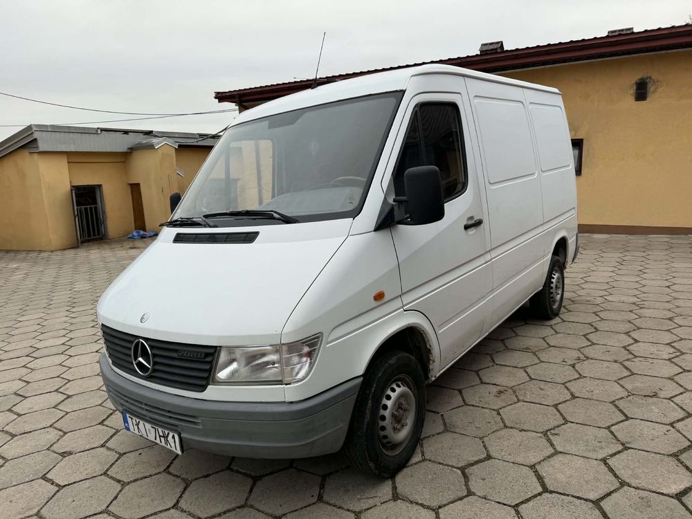 Mercedes-Benz Sprinter