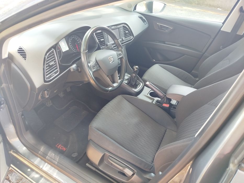 SEAT Leon 1.6 tdi 140 mil kms