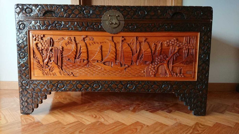 ARCA Chinesa antiga em Cânfora