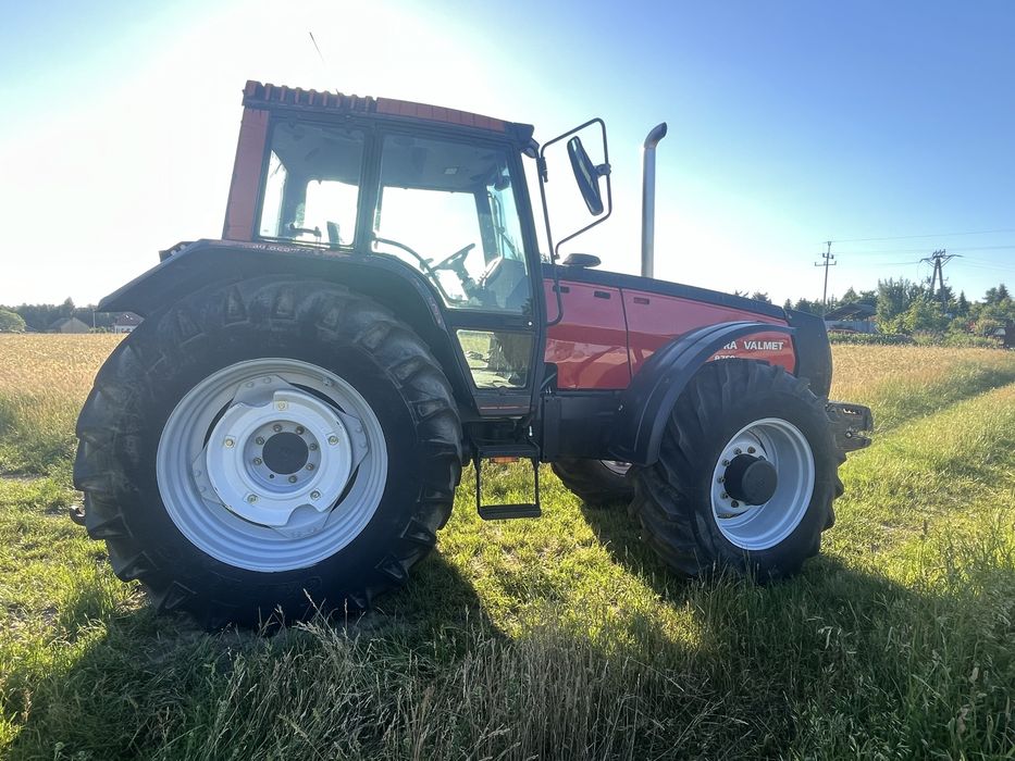 Valtra Valmet 8750