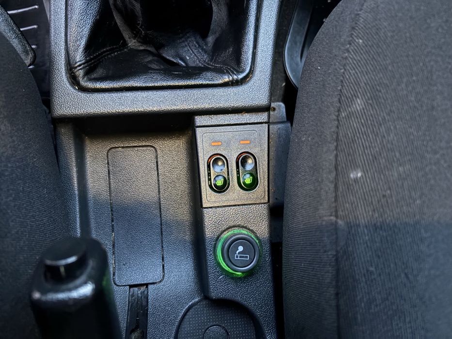 Lada Priora  2012 рік Ідеал