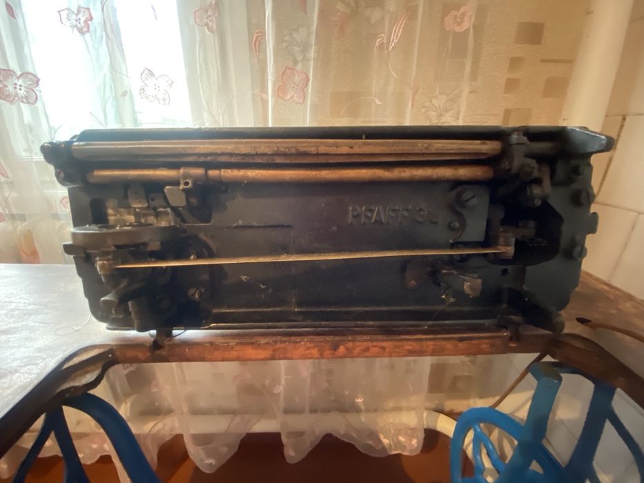 Швейная машинка антиквариат Pfaff