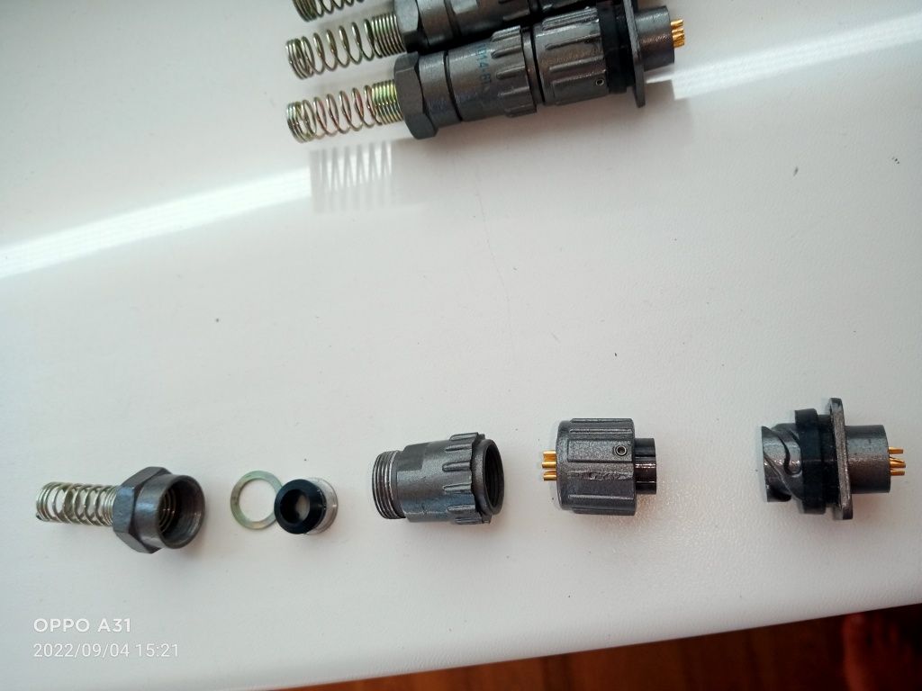 Разъем байонетный быстроразъемный FQ14-6pin вилка +розетека: 120 грн ...