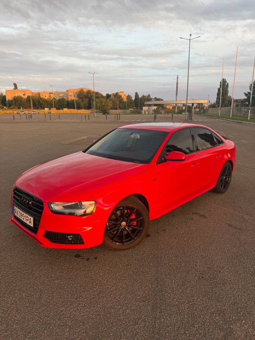 Ауди А4б8 2015.