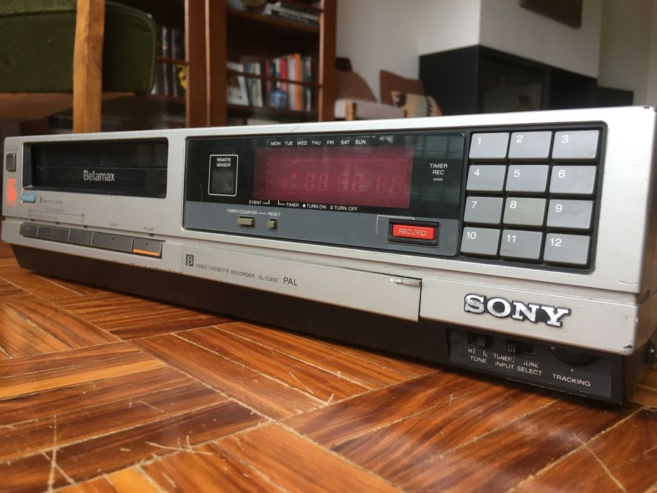 SONY — Máquina de Filmar + Full Extras — BETAMAX