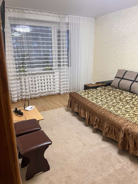 Квартира на Богунії, за мостом