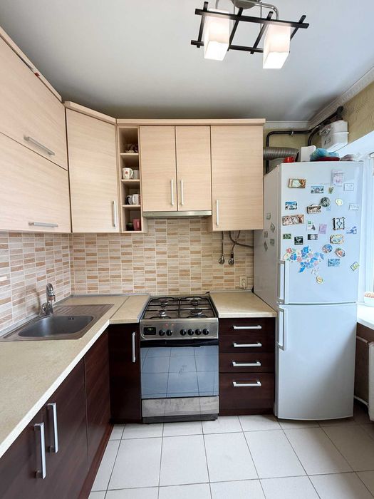 Продаж 3-кімнатної квартири з ремонтом на вул. Львівській, м. Луцьк!!