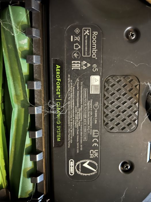 Aspirador iRobot Roomba E5