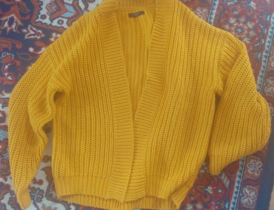 Sweterek Reserved r.S