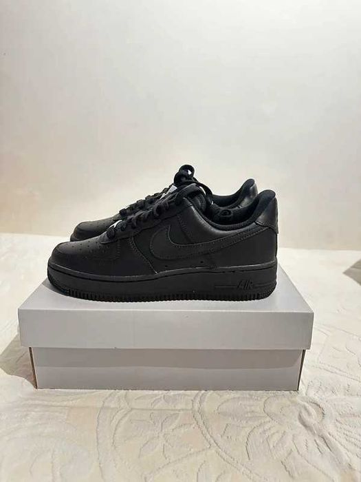 Air_ Force_ 1 Low_ '07 Black R.40,5