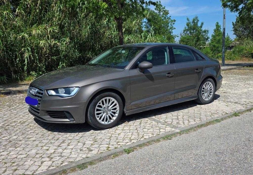 Audi A3 1.6 TDI Limousine Attraction Ultra