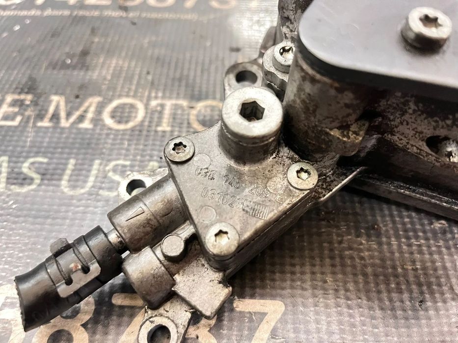 Bomba de vácuo tandem usada VW AUDI 1.9 TDI LUK 038145209E PD 100 130