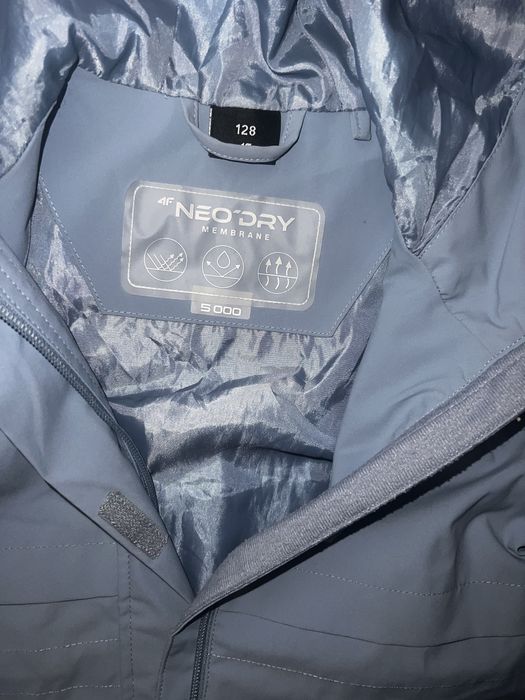 Plaszczyk przeciwdeszczowy dziecięcy 4F r.128