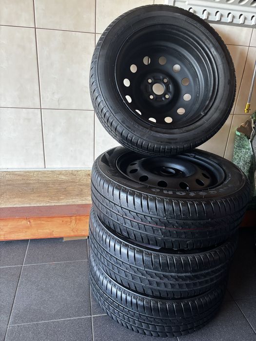 Opony 185/60/15  letnie z  felgami